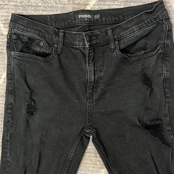 RSQ SLIM BLACK SKINNY JEANS - Picture 3 of 8